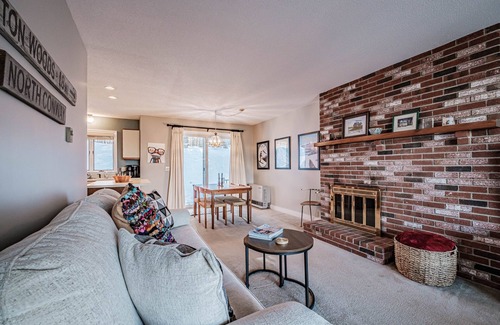 Bethel Condo | Bethel Hilltop Hideaway-Eden Ridge Condo close to downtown
