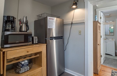 Bethel House | Bethel Village Carriage House | 1 Bed, 1 Bath