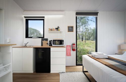 Placid Hills House | Bethesda Farmstead by Tiny Away