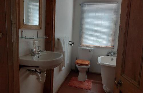 Nieu-Bethesda Bed & Breakfast | Bethesda Tower Accommodation