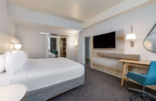 Downtown Columbus Hotel | Better Choice For Your Vacation! Pet-Friendly, Near Victorian Village