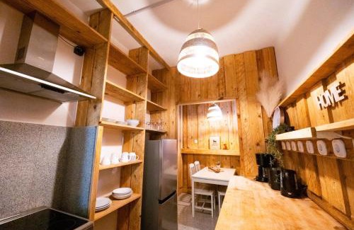 Brandenburg an der Havel Apartment | BetterBeds BRB - Apartment - Zentral - Smart TV - Küche - WLAN