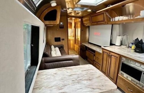 Pisgah Forest House | Betty & Flora the Airstreams