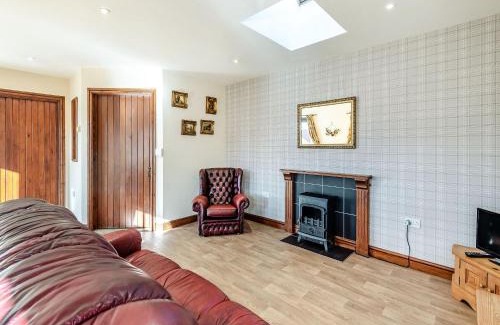 Horncastle House | Betty Hutton - Uk36661