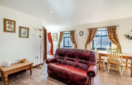 Horncastle House | Betty Hutton - Uk36661