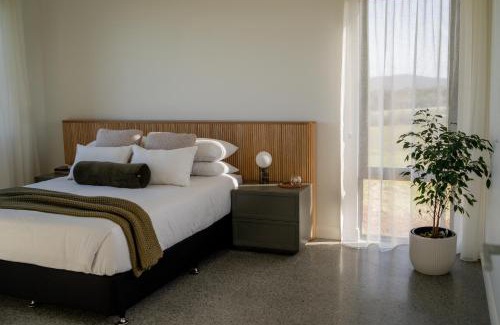 Manypeaks House | Betty's Beach House