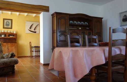 Saint-Seurin-de-Cadourne House | Between the ocean and the estuary