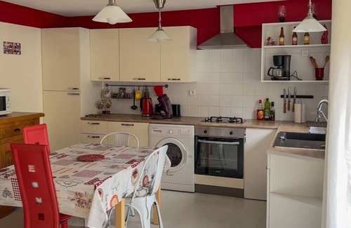 Formigny House | Between history and the sea Gite UTAH in Basse-Normandie