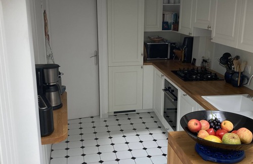 Sevres House | Between Paris and Versailles, charming townhouse Special Olympics