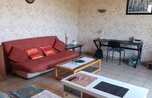 Biguglia House | Between sea and mountains, a house bathed in sunshine, for an ideal stay.