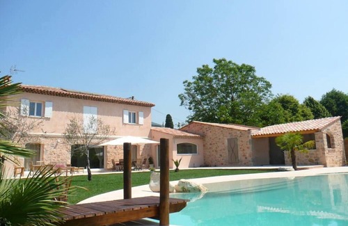 Peymeinade House | Between sea & lake, beautiful detached villa with 4 bedrooms, large 14m pool