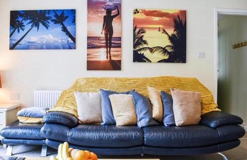 New Forest District House | Between The Forest And The Sea
