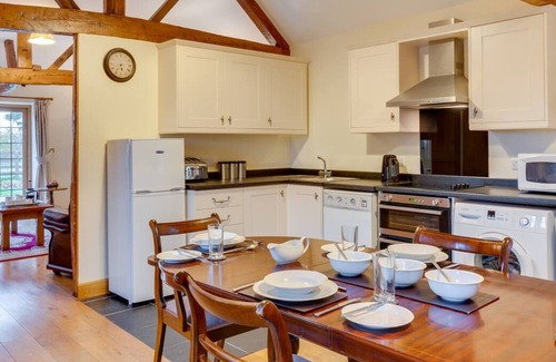 Llanfair Caereinion House | Beudy'r Copa in the beautiful Newtown