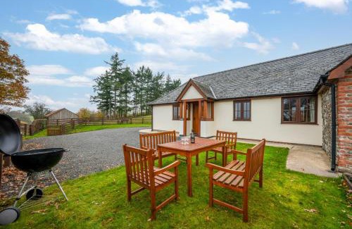 Llanfair Caereinion House | Beudyr Copa