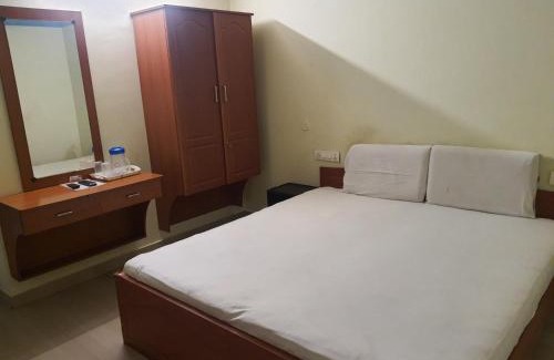 Aralvaimozhi Hotel | Beul Residency