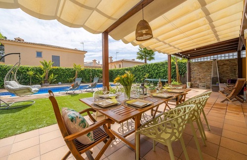 Condado del Jaruco Villa | BEVERLY HILLS LUX, SWIMMING POOL WITH GARDEN, DESIGN VILLA, DESIGN VILLA WITH AIR-CON