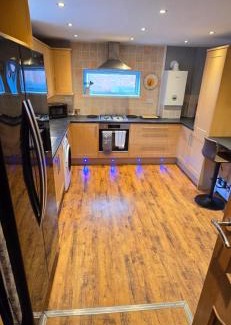 Woodhorn Apartment | Bewick House Large three bedroom Sleeps upto six