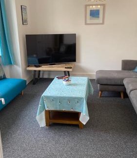 Bexhill-on-Sea Apartment | Bexhill Sea Stay Flat 2