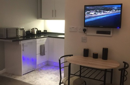 Bexhill-on-Sea Apartment | Bexlet Budget Studio