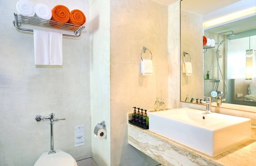 Karon Resort | Beyond Karon