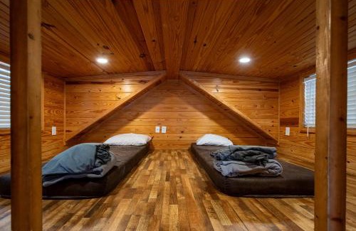 Hillsboro Other | Beyonder getaway at Wheeler Lake