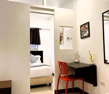 Guadalupe Nuevo Hotel | BGC Suites Uptown
