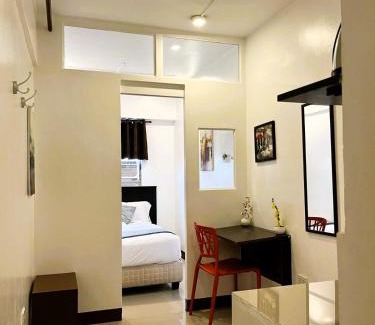 Guadalupe Nuevo Hotel | BGC Suites Uptown