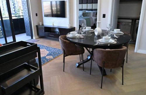 Century City Apartment | BGS Luxury -Two-bed -Nine Palms