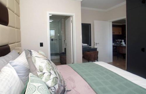 Century City Apartment | BGS Luxury -Two-bed -Nine Palms