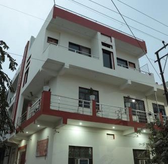Taj Ganj Hotel | Bharat Villa - Homestay