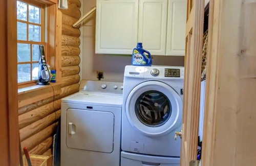 Fairview House | Bhattimore Cabin Custom Log Home