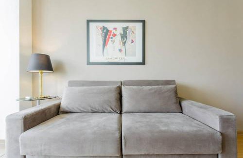 Vila Nova Conceicao Apartment | BHomy St Charles