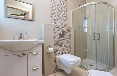 Port Elizabeth Bed & Breakfast | Bhotani Bed and Breakfast