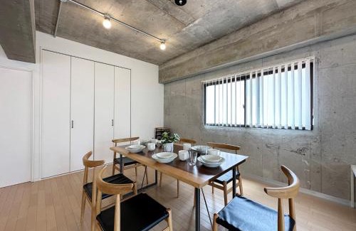 Hiroshima City Centre Apartment | bHOTEL M's lea - Modern Spacious Apartment Beside Peace Park 10 ppl