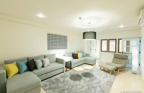 Hiroshima City Centre Apartment | bHOTEL Marumasa - Spacious next to PeacePark Family Condo Up to 13 P