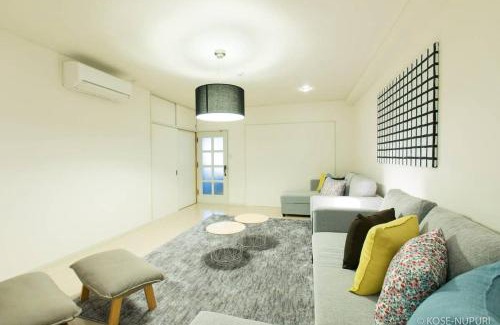 Hiroshima City Centre Apartment | bHOTEL Marumasa - Spacious next to PeacePark Family Condo Up to 13 P