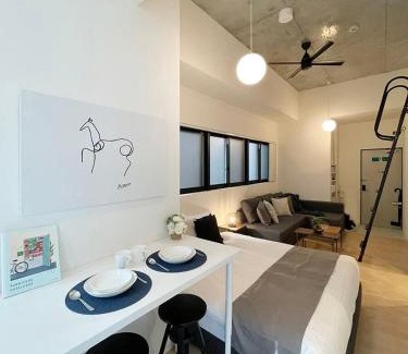 Hiroshima City Centre Apartment | bHOTEL Nekoyard - Loft Studio Close to Peace Park & City Sights