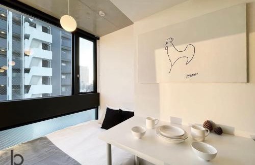 Hiroshima City Centre Apartment | bHOTEL Nekoyard - Modern Beautiful Studio, Walk to Peace Park & Shops