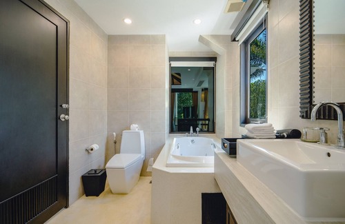 Krabi Hotel | Bhu Nga Thani Resort & Villas Railay