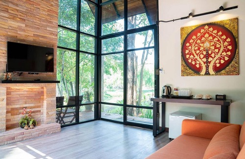 Ban Luang House | Bhupimarn Garden House