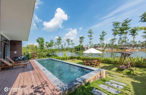 Dai Lai Lake Villa | Biệt thự Kita Flamingo Đại Lải resort lakeside