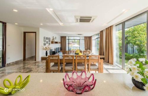 Dai Lai Lake Villa | Biệt thự Kita Flamingo Đại Lải resort lakeside
