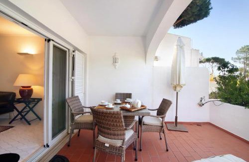 Vale do Lobo Apartment | Bia