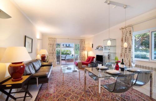 Vale do Lobo Apartment | Bia