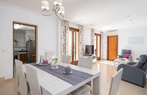 Buger Ski Chalet | Biali - House In Búger. Free Wifi
