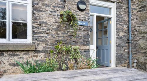 Graythwaite House | Bibby Lot