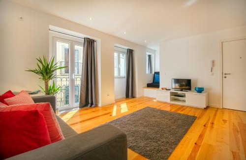 Misericordia Apartment | Bica Historical Tram Apartment