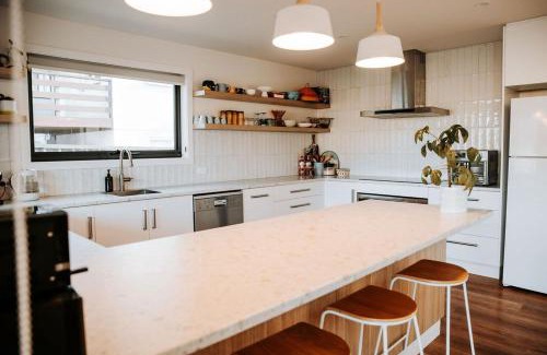 Bicheno House | Bichenobae