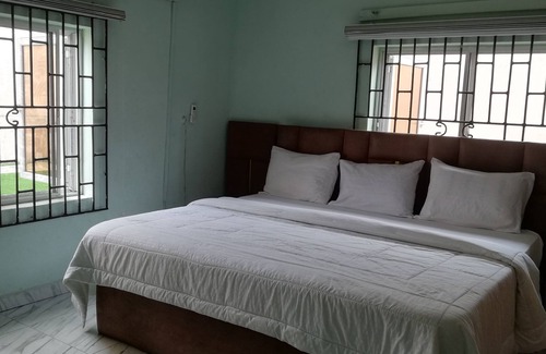 Benin City Hotel | Biddex Lodge - by Cenlotts