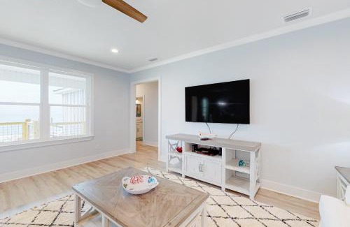 Dauphin Island House | Bienville Abode